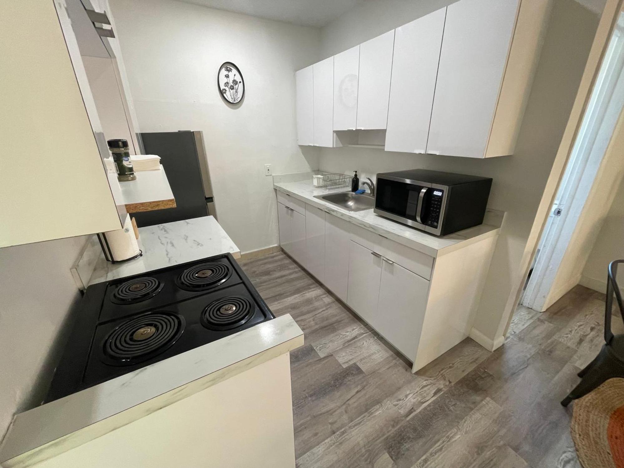 Fully Equipped Apartments With Parking Near Cocowalk 迈阿密 外观 照片